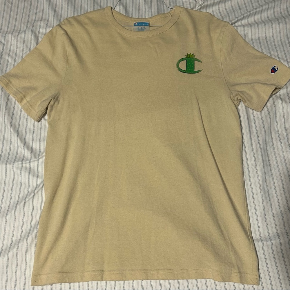 Champion Tan Desert Themed Short Sleeve Tee